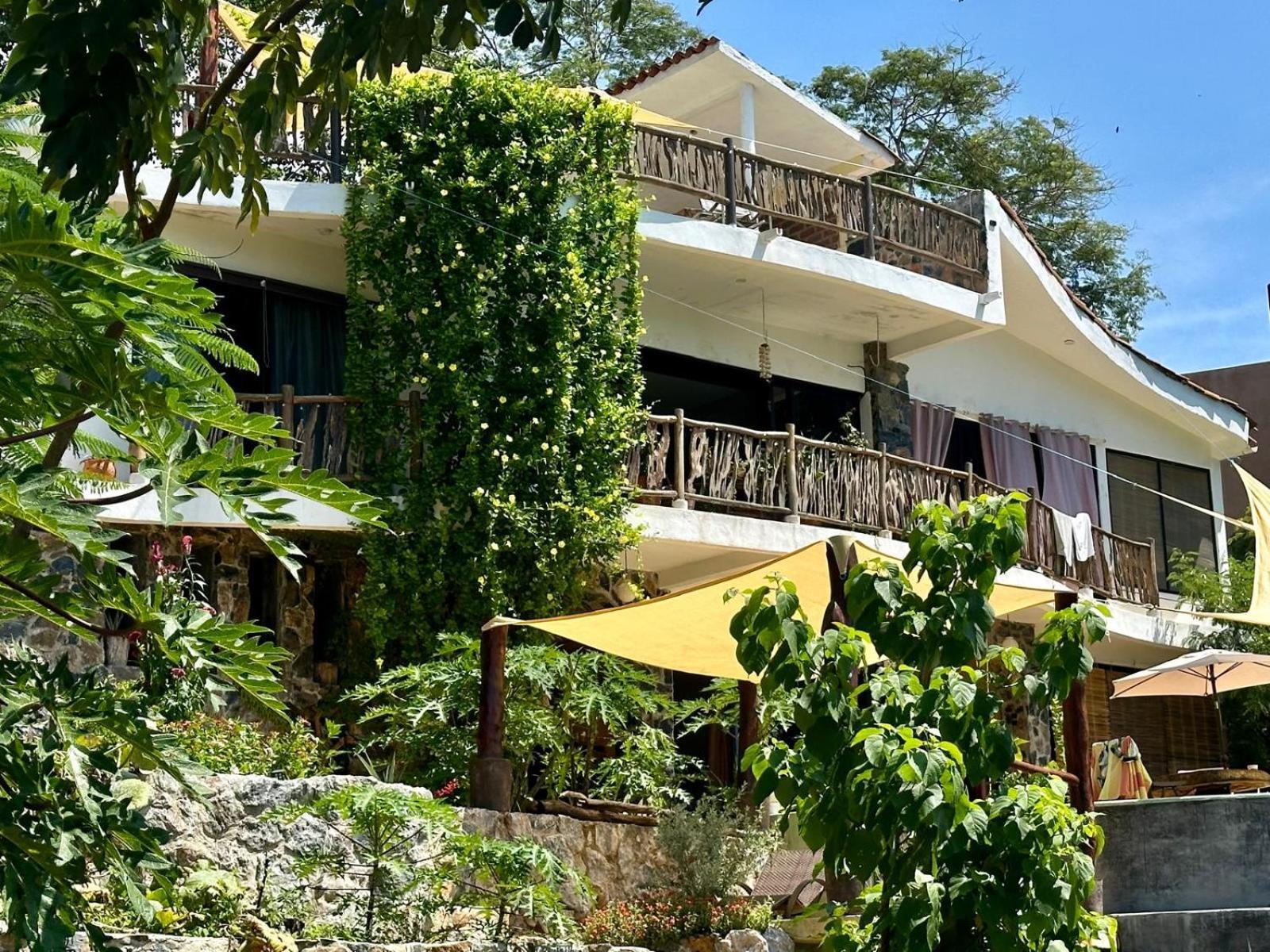 Casa Jasmin Bed & Breakfast トロンコネス エクステリア 写真