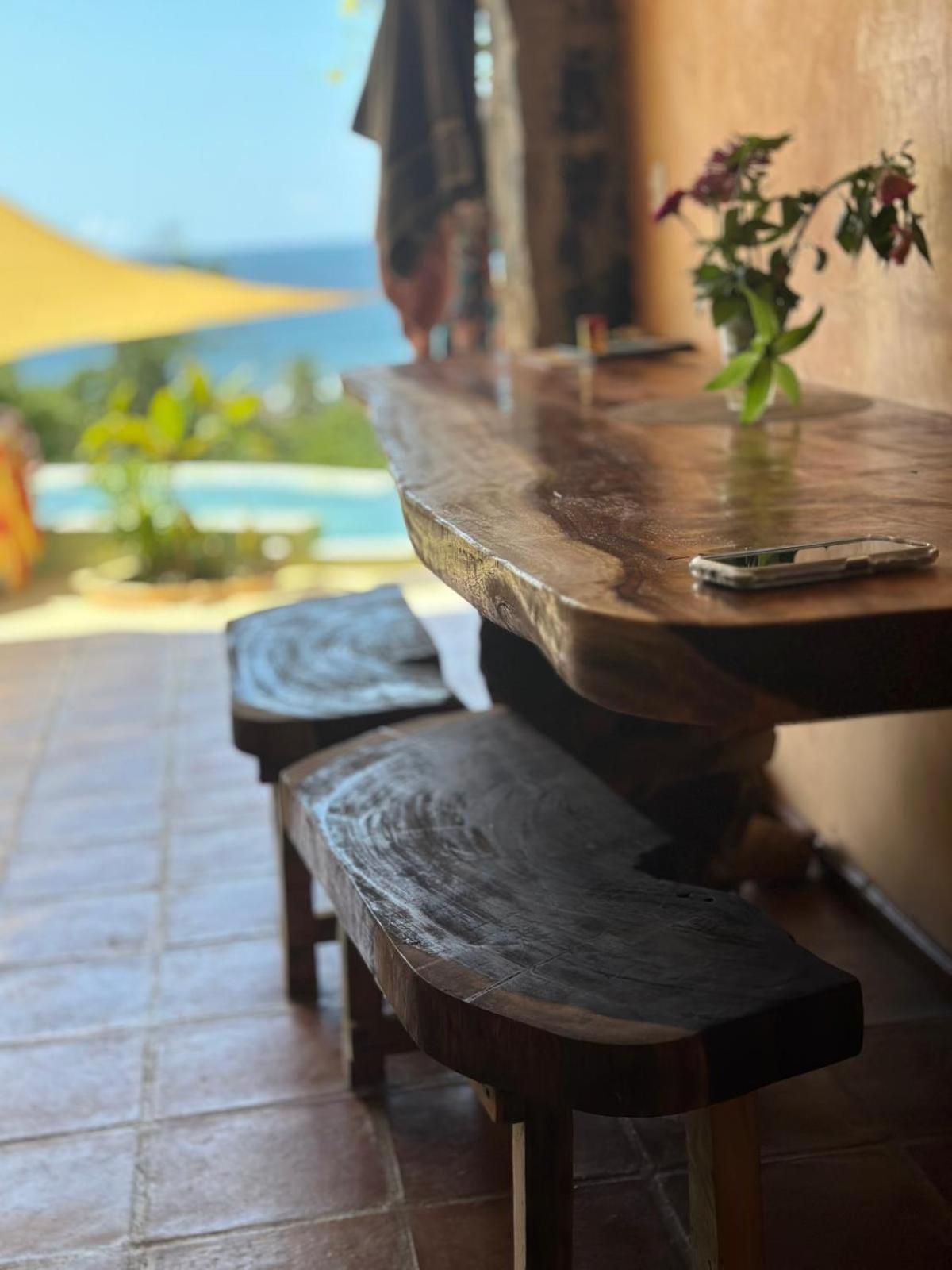 Casa Jasmin Bed & Breakfast トロンコネス エクステリア 写真
